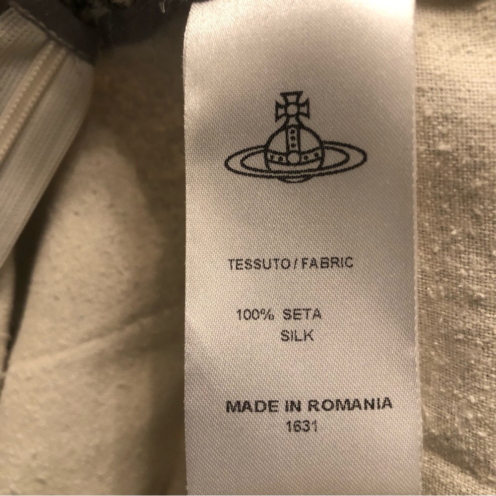 Vivien Westwood Anglomania gray & ivory silk asymmetric skirt- Size L - Picture 8 of 8